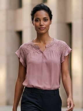 Elle Damon Women's Blouse with Lace Detail - Dusty Pink Size Medium